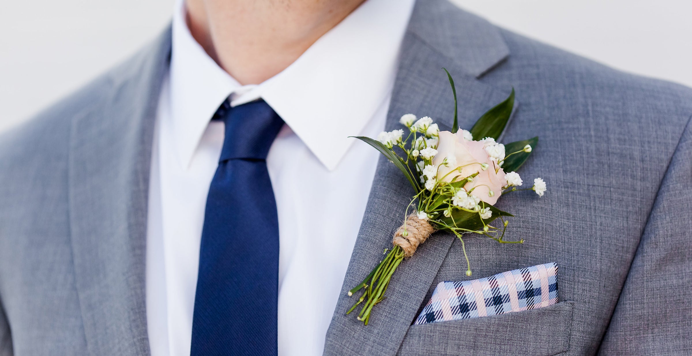 Corsage/Boutonniere/Hand-Tie